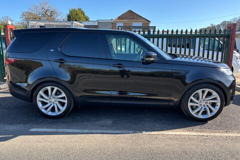 Land Rover Discovery D300 HSE Mhev Panel Van - Full LR Service History 9