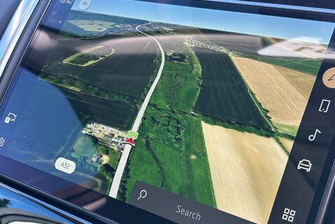 Land Rover Discovery D300 HSE Mhev Panel Van - Full LR Service History 20