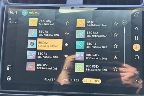 Land Rover Discovery D300 HSE Mhev Panel Van - Full LR Service History 34