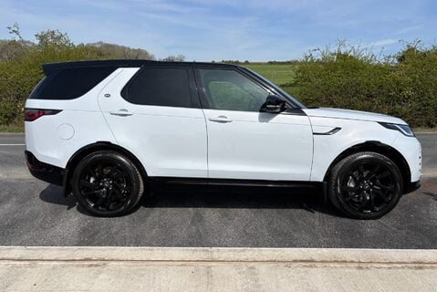 Land Rover Discovery D300 R-Dynamic HSE MHEV Panel Van 9