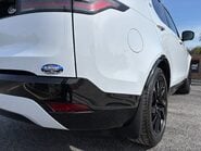 Land Rover Discovery D300 R-Dynamic HSE MHEV Panel Van 27