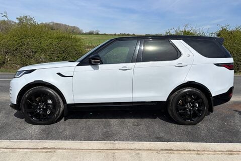 Land Rover Discovery D300 R-Dynamic HSE MHEV Panel Van 8