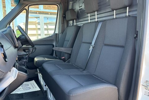 Mercedes-Benz Sprinter 315 Cdi Progressive Glass Frail Van 3
