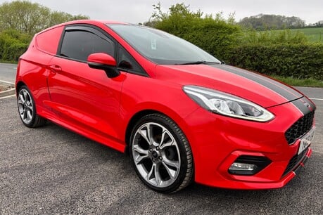 Ford Fiesta Sport 120 ps Tdci 5