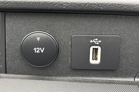 Ford Transit Custom 300 L1 Limited 130ps Panel Van 33