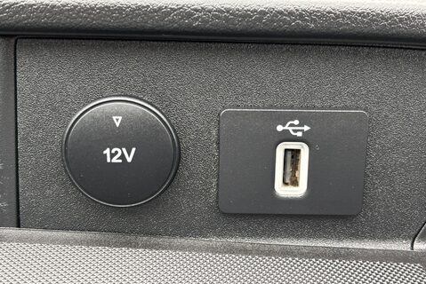 Ford Transit Custom 300 L1 Limited 130ps Panel Van 33