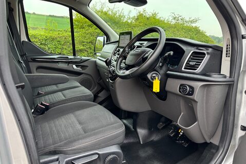 Ford Transit Custom 300 L1 Limited 130ps Panel Van 19