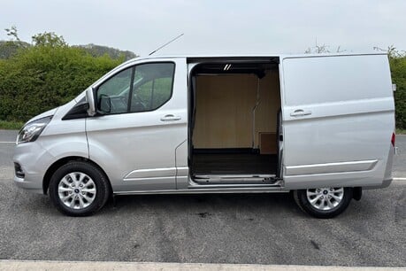 Ford Transit Custom 300 L1 Limited 130ps Panel Van 9