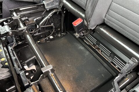 Ford Transit Custom 300 L1 Limited 130ps Panel Van 18