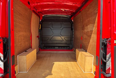 Ford Transit 310 L2 H2 125 ps Panel Van - Low Mileage 13