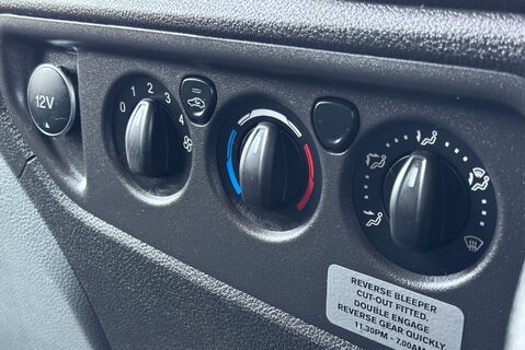 Ford Transit 310 L2 H2 125 ps Panel Van - Low Mileage 19