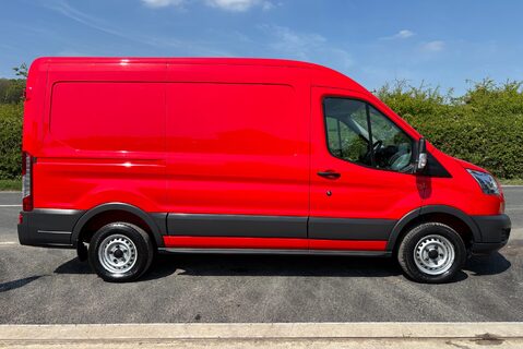 Ford Transit 310 L2 H2 125 ps Panel Van - Low Mileage 9
