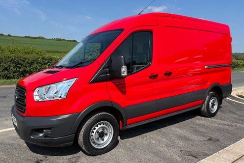 Ford Transit 310 L2 H2 125 ps Panel Van - Low Mileage 1