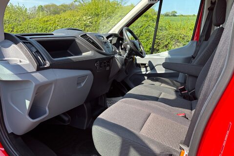Ford Transit 310 L2 H2 125 ps Panel Van - Low Mileage 15