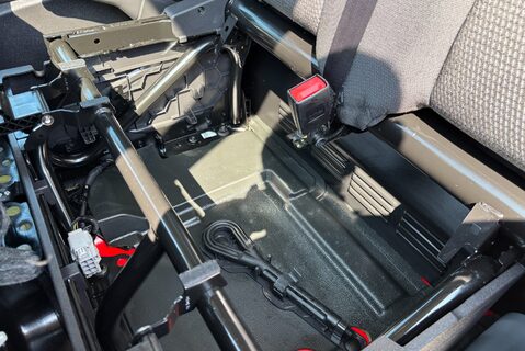 Ford Transit 310 L2 H2 125 ps Panel Van - Low Mileage 16