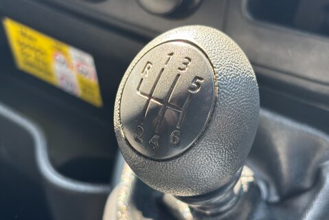 Vauxhall Movano F3500 L3 H1 Double Cab Dropside Truck with Tail Lift - Air Con 40