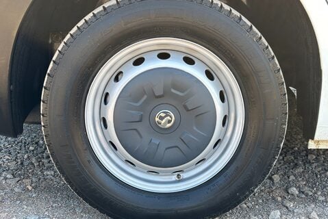 Vauxhall Movano F3500 L3 H1 Double Cab Dropside Truck with Tail Lift - Air Con 38