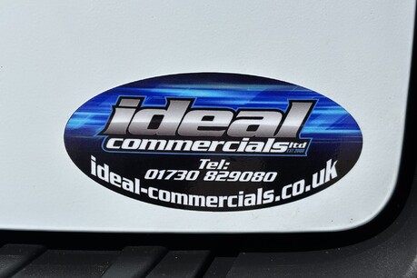Ford Transit Custom 300 L1 Leader Panel Van - Air Con 15