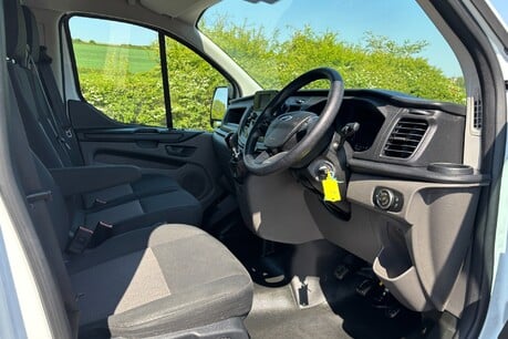 Ford Transit Custom 300 L1 Leader Panel Van - Air Con 19