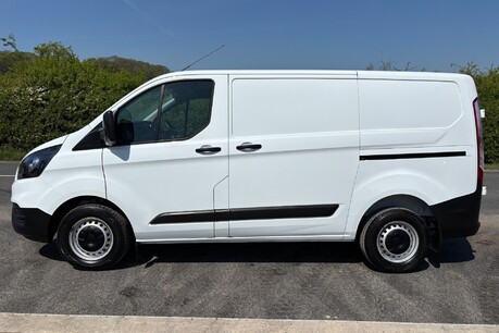 Ford Transit Custom 300 L1 Leader Panel Van - Air Con 8