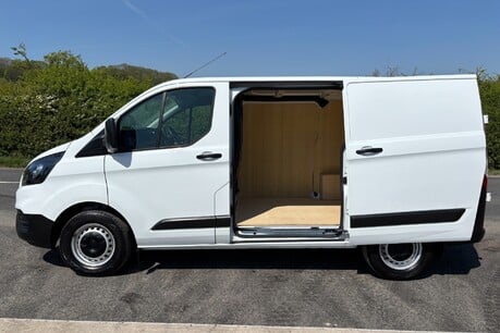 Ford Transit Custom 300 L1 Leader Panel Van - Air Con 9