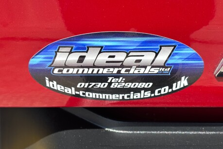 Toyota Hilux Invincible X 4WD D-4D Automatic - Roller Shutter - No VAT 14