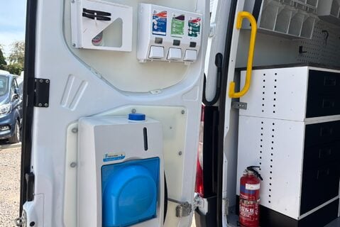 Mercedes-Benz Sprinter 316 Cdi L2 H2 4x4 Workshop Panel Van with Air Con / Sat Nav 17