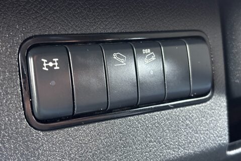 Mercedes-Benz Sprinter 316 Cdi L2 H2 4x4 Workshop Panel Van with Air Con / Sat Nav 49