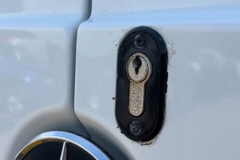 Mercedes-Benz Sprinter 316 Cdi L2 H2 4x4 Workshop Panel Van with Air Con / Sat Nav 34