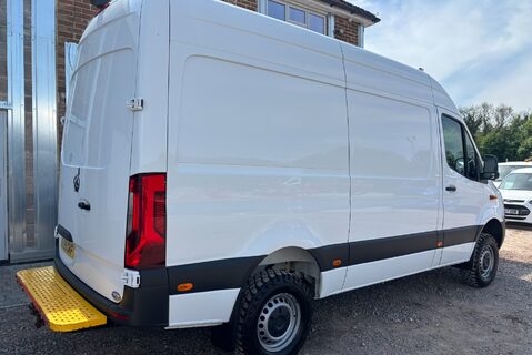 Mercedes-Benz Sprinter 316 Cdi L2 H2 4x4 Workshop Panel Van with Air Con / Sat Nav 3