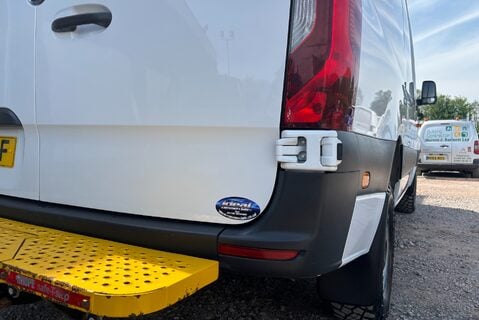 Mercedes-Benz Sprinter 316 Cdi L2 H2 4x4 Workshop Panel Van with Air Con / Sat Nav 31