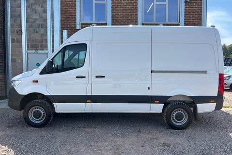 Mercedes-Benz Sprinter 316 Cdi L2 H2 4x4 Workshop Panel Van with Air Con / Sat Nav 8