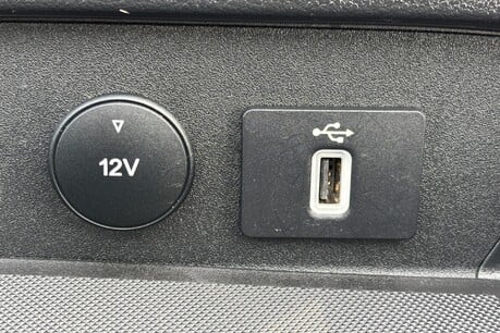 Ford Transit Custom 300 Trail L1 130 ps Panel Van - No VAT 33
