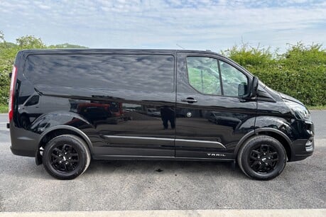 Ford Transit Custom 300 Trail L1 130 ps Panel Van - No VAT 11