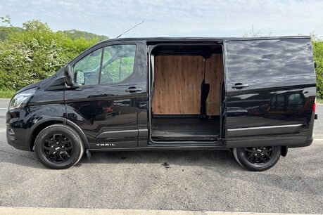 Ford Transit Custom 300 Trail L1 130 ps Panel Van - No VAT 9