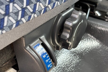 Isuzu Grafter N35.125T Toolbox Dropside Truck 36