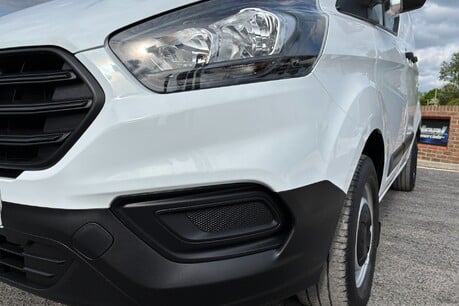 Ford Transit Custom 300 L1 Leader Panel Van - Air Con 23