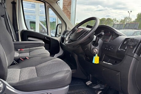 Fiat Ducato 35 Maxi Multijet II Dropside Truck with Air Con 16
