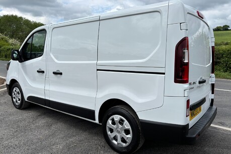 Renault Trafic SL30 Advance 130 ps dCi Panel Van 6
