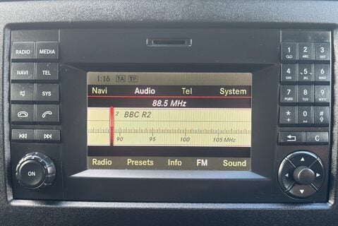 Mercedes-Benz Sprinter 319 V6 Cdi Lwb Hr Panel Van - Air Con / Twin Side Doors / Rear Camera 27