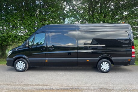 Mercedes-Benz Sprinter 319 V6 Cdi Lwb Hr Panel Van - Air Con / Twin Side Doors / Rear Camera 8