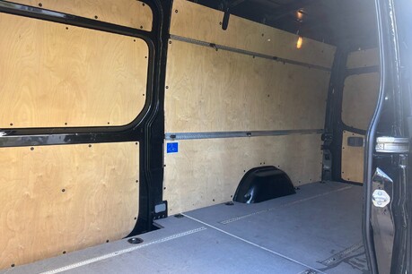Mercedes-Benz Sprinter 319 V6 Cdi Lwb Hr Panel Van - Air Con / Twin Side Doors / Rear Camera 10