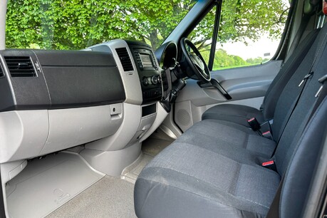 Mercedes-Benz Sprinter 319 V6 Cdi Lwb Hr Panel Van - Air Con / Twin Side Doors / Rear Camera 19