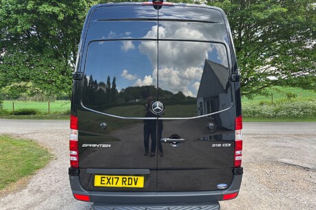 Mercedes-Benz Sprinter 319 V6 Cdi Lwb Hr Panel Van - Air Con / Twin Side Doors / Rear Camera 15