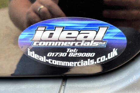 Mercedes-Benz Sprinter 319 V6 Cdi Lwb Hr Panel Van - Air Con / Twin Side Doors / Rear Camera 17