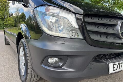 Mercedes-Benz Sprinter 319 V6 Cdi Lwb Hr Panel Van - Air Con / Twin Side Doors / Rear Camera 24