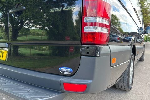 Mercedes-Benz Sprinter 319 V6 Cdi Lwb Hr Panel Van - Air Con / Twin Side Doors / Rear Camera 26