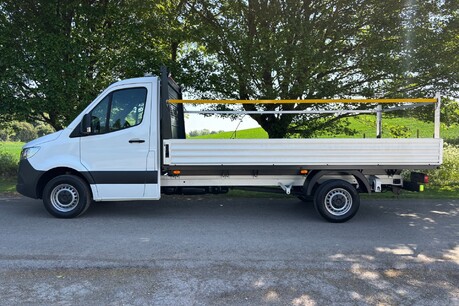 Mercedes-Benz Sprinter 315 CDI Progressive Dropside Truck 8