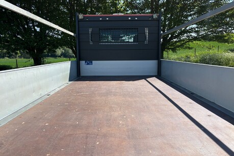 Mercedes-Benz Sprinter 315 CDI Progressive Dropside Truck 12