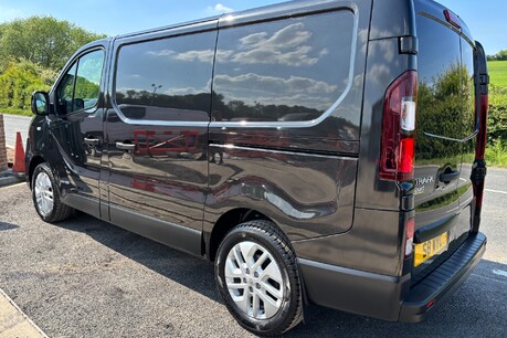 Renault Trafic SL27 Sport Nav 120 ps Panel Van - No VAT 6